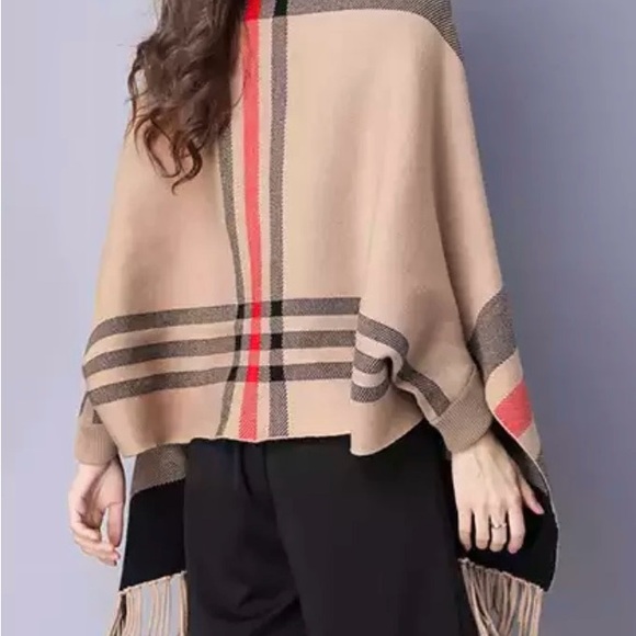 Chic Plaid Fringe Shawl/Poncho - Picture 2 of 6